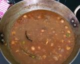 A picture of step 4 of Amritsari Chole.