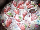 حلوة الفاكهة خوخ وتفاح