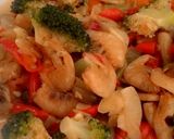 Foto langkah ke 5 dari resep Tumis Udang Kering Brokoli.