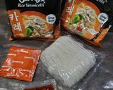 Foto langkah ke 1 dari resep Bihun rebus simpel (Bihun instan curry Arirang).