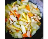Foto langkah ke 4 dari resep Tumis Sayur cuma 70 Kalori. Menu diet.