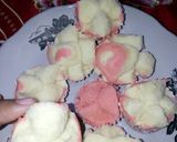 Foto langkah ke 5 dari resep Bolu Kukus Mekar🌸.