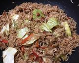 A picture of step 8 of Thai Fried Rice.