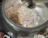 A picture of step 1 of Saag Chawal.