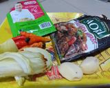Foto langkah ke 2 dari resep Sate Ayam Saos Lada Hitam.