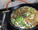 A picture of step 2 of Mix vegetable soup.