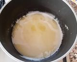 Foto del passaggio 3 della ricetta Cheesecake al cioccolato bianco con ganache al cioccolato fondente