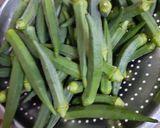 A picture of step 1 of Bhindi masala.