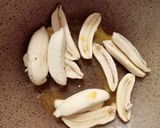Foto langkah ke 2 dari resep Pisang Karamel.