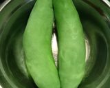Foto langkah ke 4 dari resep Es Pisang Ijo Makassar #PR_RecookMinTradisional.