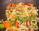 A picture of step 2 of Vegetarian Braised Fish with Vegetables.