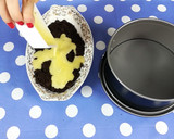 Foto del paso 3 de la receta: Tarta de Oreo | Sin Horno y sin gelatina o grenetina | Fácil y Deliciosa 🍰