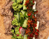 Foto del paso 5 de la receta: 🌯 BURRITOS CON TORTILLA DE TRIGO 🍅🥬 🥑