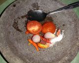 Foto langkah ke 2 dari resep Sambelan simple.