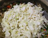 A picture of step 3 of Egg veg fried rice.