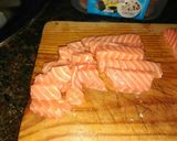 Foto del paso 1 de la receta: Salmón frito, especial para niños