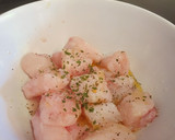 Foto del paso 1 de la receta: Brochetas de salmón y rape con marinados distintos