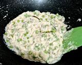 A picture of step 9 of Methi Matar Paneer Malai.