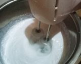 A picture of step 4 of Pineapple pastry.