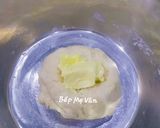 Hình bước làm 3 của món Bánh Mì Nhân Gà Nấm