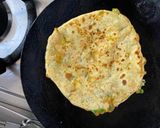 A picture of step 6 of Aloo methi paratha.