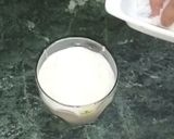 A picture of step 3 of Special Mathura Ke Pede Wali Lassi.