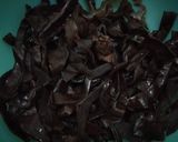 Foto langkah ke 1 dari resep Jamur Kuping Tumis Toge.
