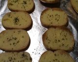 A picture of step 5 of Onion Garlic Bread.