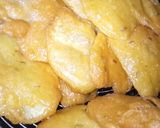 A picture of step 4 of Aloo k pakory😋آلو کے پکوڑے😋.