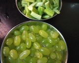 A picture of step 1 of Angoor kakdi ki sabji.