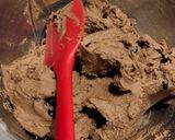 Foto langkah ke 3 dari resep Cookies chocochips renyah.