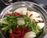 Foto del paso 4 de la receta: Burritos 🌯 de pollo con masa casera!