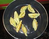 Foto langkah ke 4 dari resep Green Man_Ju (Mandu isi Keju).
