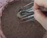Foto langkah ke 3 dari resep Bolu Kukus Ketan Hitam Keju Lumer.