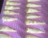 Foto langkah ke 3 dari resep Butter rolls bread.