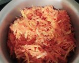 A picture of step 1 of Carrot Halwa.