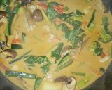 Foto del paso 8 de la receta: Gambas langostineras al curry rojo