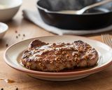 Foto del paso 5 de la receta Secreto Ibérico con Salsa de Miel y Mostaza