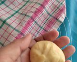 Foto langkah ke 5 dari resep Donat Coklat.