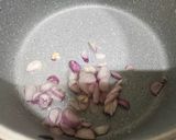 รูปขั้นตอนการทำที่ 2 ของ ต้มจืดตำลึงไข่น้ำ