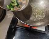 પાવ બટાકા (Pav Bataka Recipe In Gujarati) રેસીપી સ્ટેપ4ફોટો
