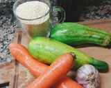Foto del paso 1 de la receta: Quinoa con zanahoria y zapallito