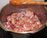 Foto del paso 3 de la receta: Mollejas y Cuellos de pollo en salsa