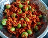 A picture of step 3 of Gunda /Lasoda Pickle.