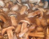 A picture of step 4 of Garlic Mushroom.