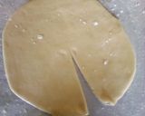 A picture of step 10 of Fluffy coconut ginger chapati.