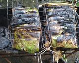 Foto langkah ke 6 dari resep Ikan mujair (gurame) pepes bumbu pedaass alla manado.