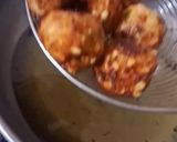 A picture of step 3 of Sabudana Vada.
