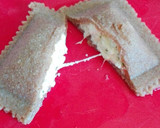 Foto del paso 5 de la receta: Raviolones integrales de Ricota, queso y nuez. (Masa sin huevo)
