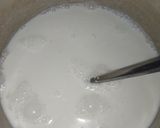 Foto langkah ke 2 dari resep Bubur sumsum lembut.